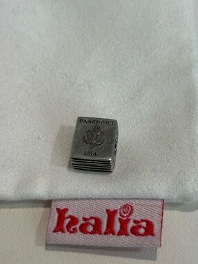 NEW Retired Sterling Silver 'Passport USA' Charm